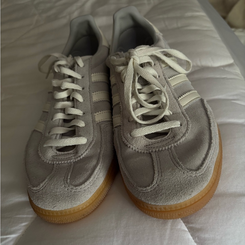 Adidas Gray spezial with White Accents